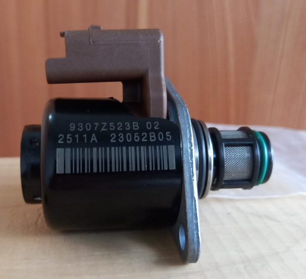 7701206905 Pompa Müşürü Fluence Clio 2 Kangoo 2 Megane 2 1.5 K9K Mazot Pompa Müşürü Kahverengi Soket